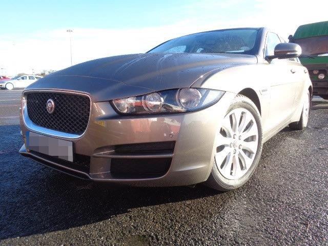 Car Shipping Jaguar XE