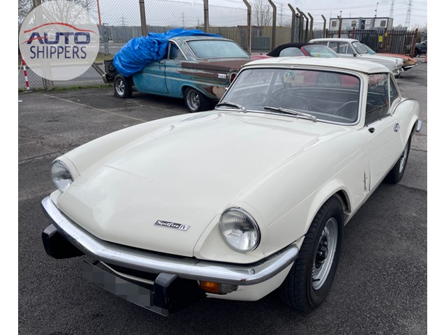 Triumph Spitfire, Container - Japan