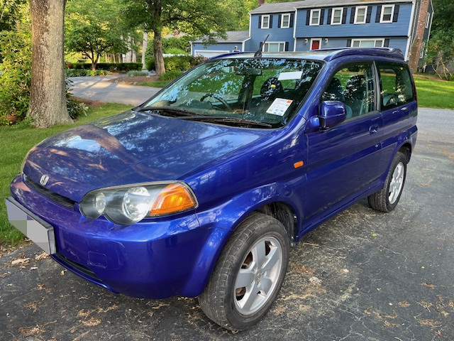 1999 Honda HR-V to New York, United States.