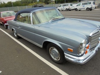 Mercedes 280 SE shipped from UK to USA | Classic Car Shipping