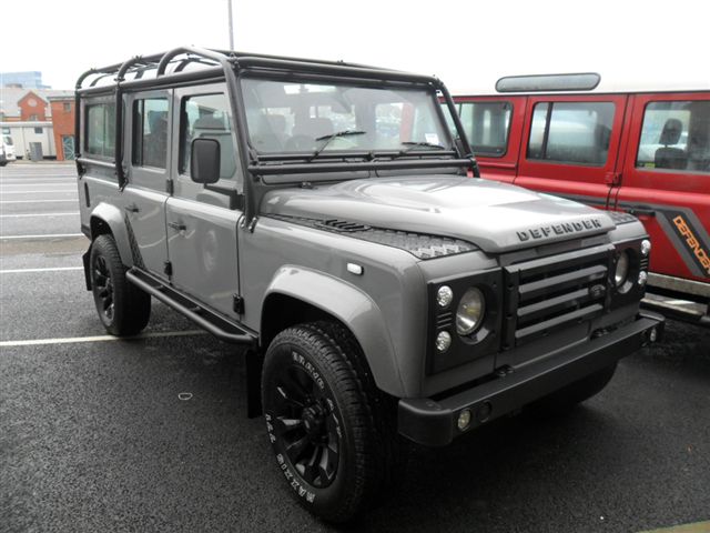 Land Rover Defender 110 Turbo Shipped from the UK to Florida, USA | Land Rover Shipping